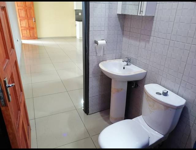 1 bed property to rent in WINCHESTER HILLS